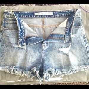 New Tinseltown distressed shorts size 15